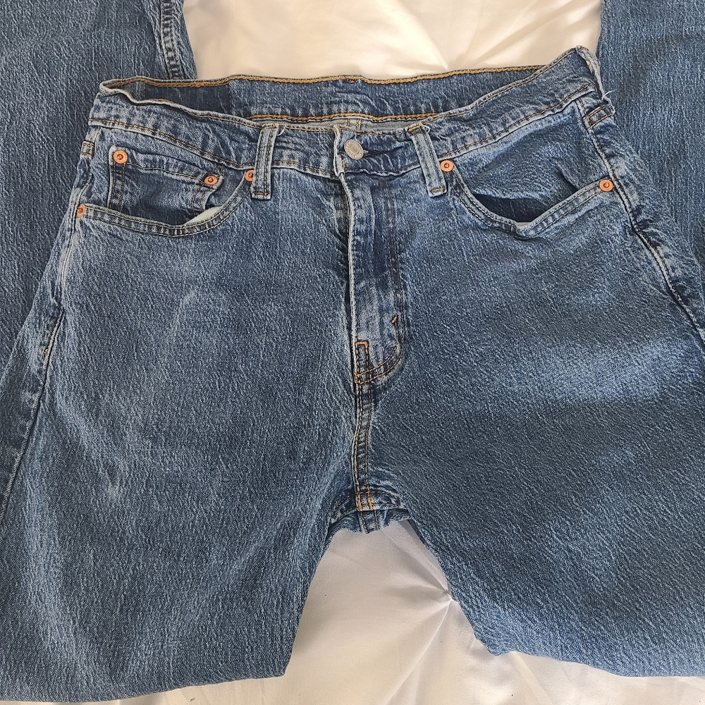 Levi jeans